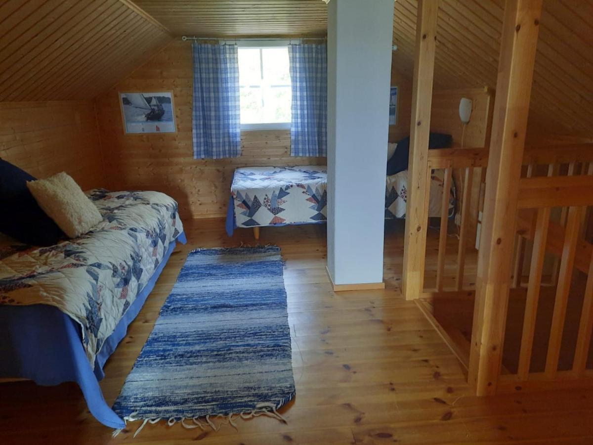 Holiday Cottage Tiira With Sauna House Raasepori Exterior foto