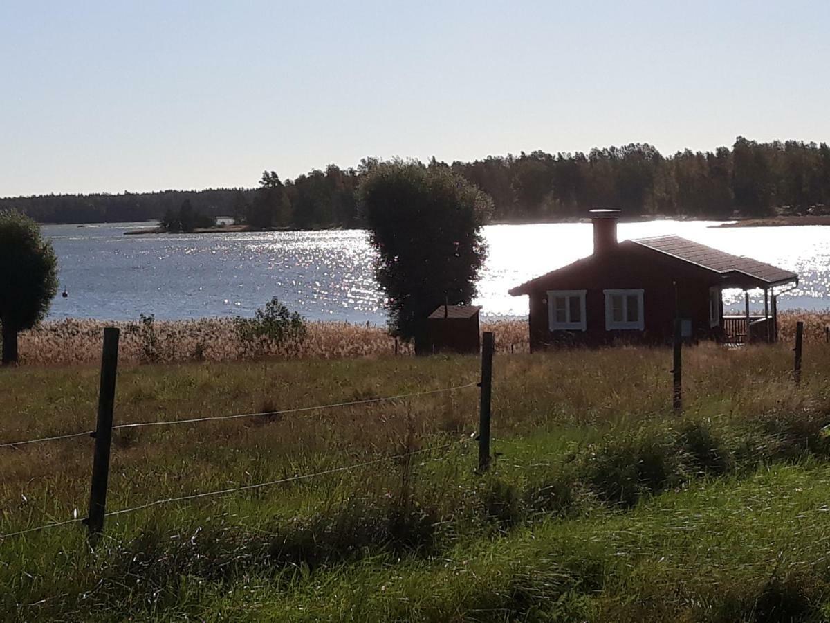 Holiday Cottage Tiira With Sauna House Raasepori Exterior foto
